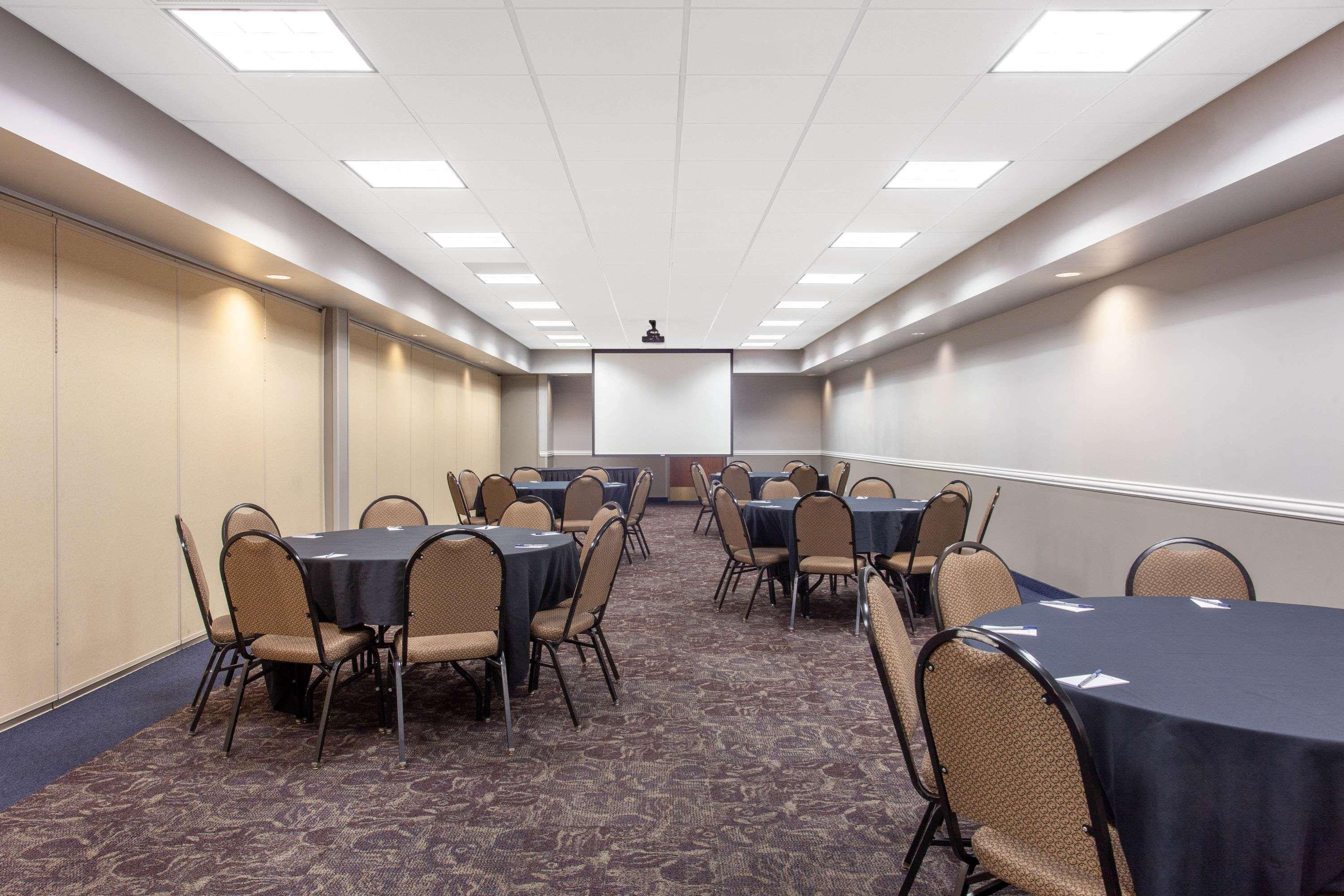 Americinn By Wyndham Mankato Event Center Near Msu Екстериор снимка